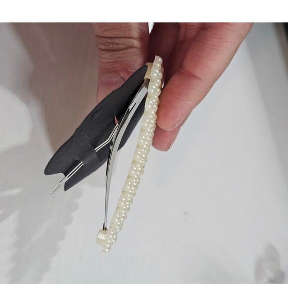 Classic Coquette Preppy White Faux Pearl Geometric Rectangle Hair Clip Barette - Picture 5 of 5